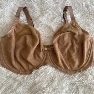 Chantelle 4 part bra